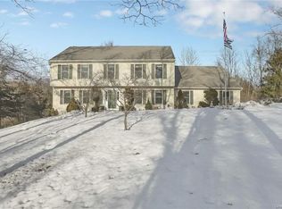 33 Mountain Lodge Rd, Washingtonville, NY 10992