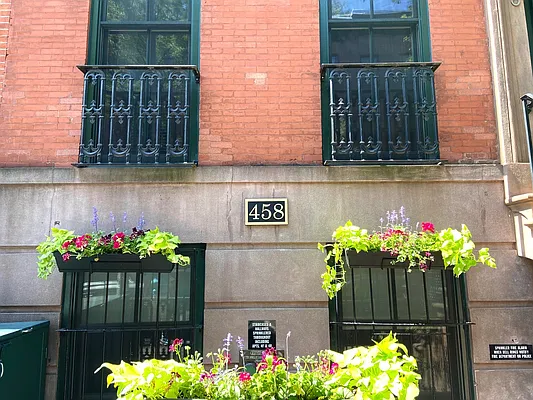 Rented by Douglas Elliman | media 28