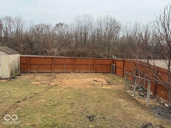 5th image of 4050 Harmony Dr
