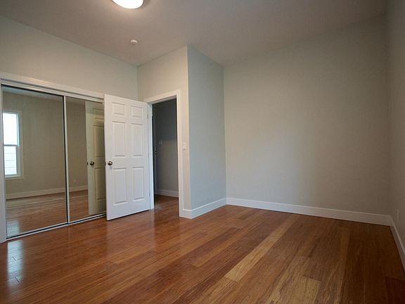 3rd image of 24 San Carlos St