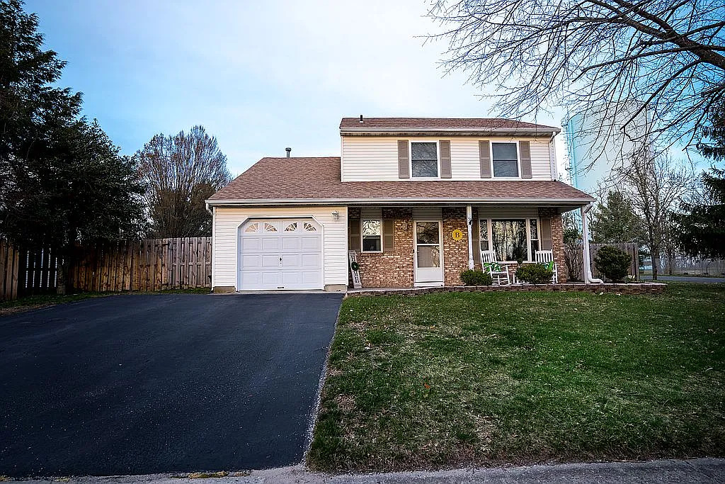 52 Virginia Dr photo 1