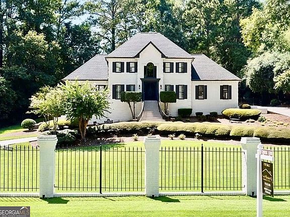 2nd image of 4576 Ridgegate Dr