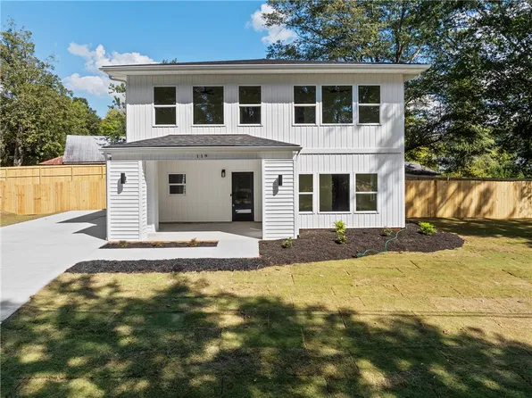 119 Park Dr, Easley, SC 29640
