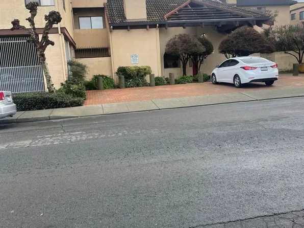 2830 21st St APT 4, San Pablo, CA 94806