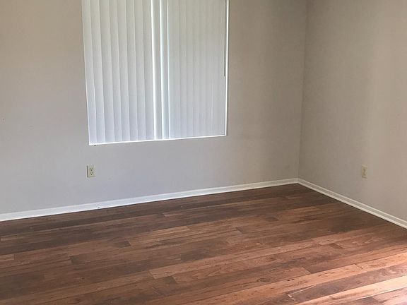 5th image of 531 W Wilson St APT B104