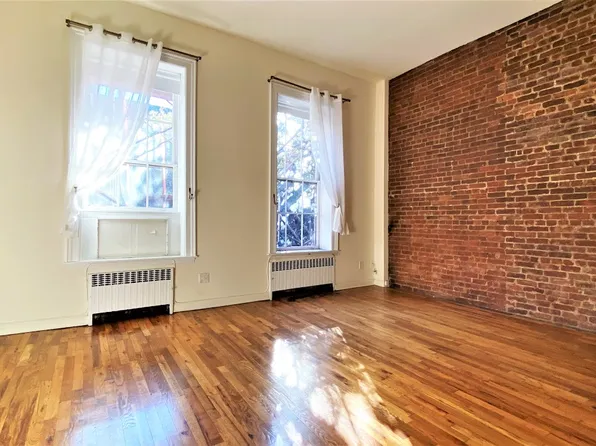 53 West 84th Street image 1 of 6