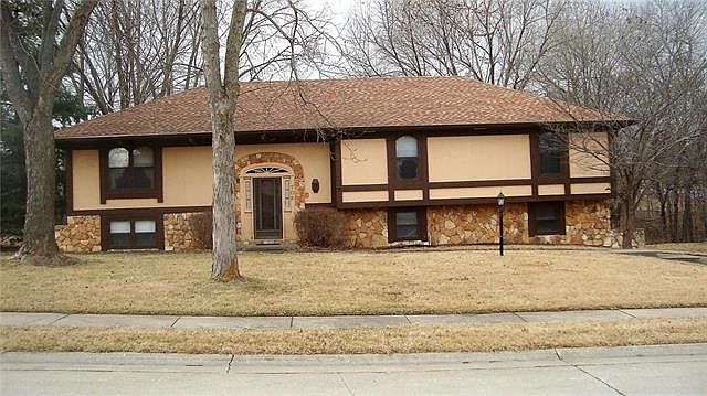 1st image of 706 Southcrest Ct