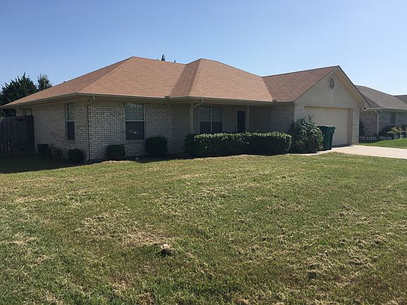 2nd image of 107 Hassie Ln