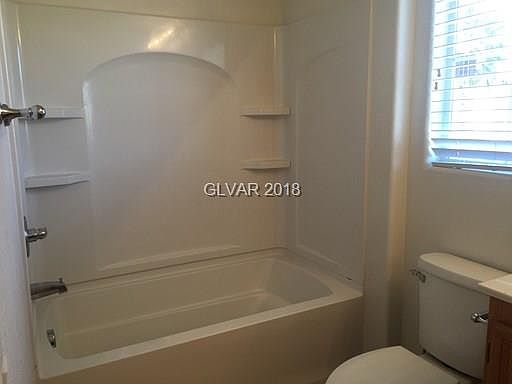 5th image of 4811 Golden Shimmer Ave