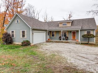 9455 Auburn Rd, Chardon, OH 44024