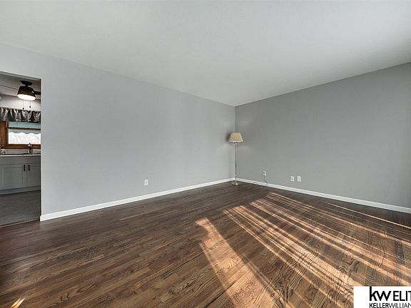5th image of 3552 S 121st Ave