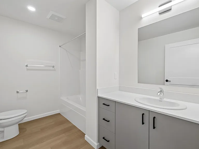 Hogum Bay Apartments — Photo 34