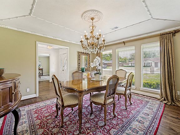 3rd image of 4139 Deep Valley Dr