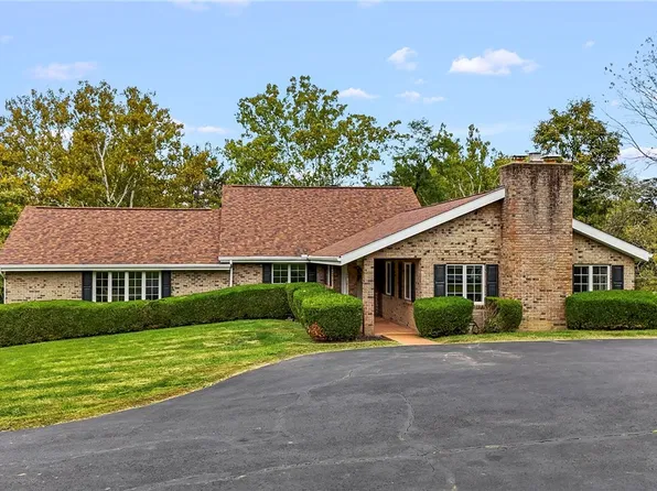152 Sugar Run Rd, Waynesburg, PA 15370