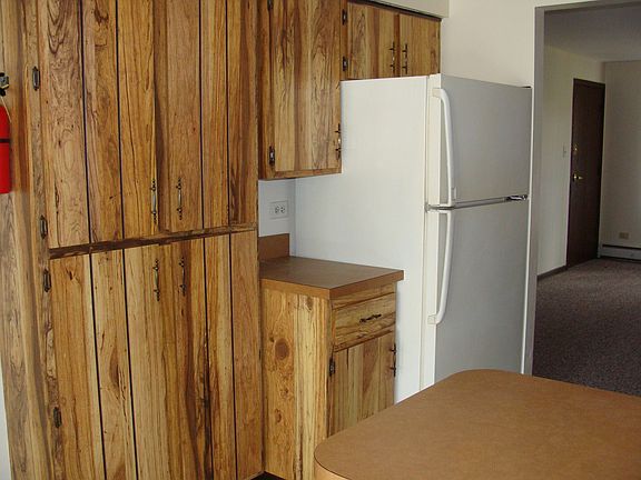 Kitchen (pantry on left)