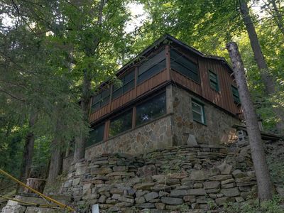1035 Oral Lake Rd, Bridgeport, WV, 26330