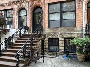 219 Clinton Ave APT 1, Brooklyn, NY 11205