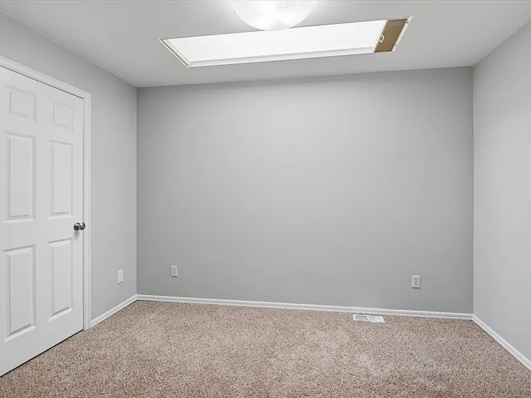 12331 NE 92nd St #12 — Photo 14