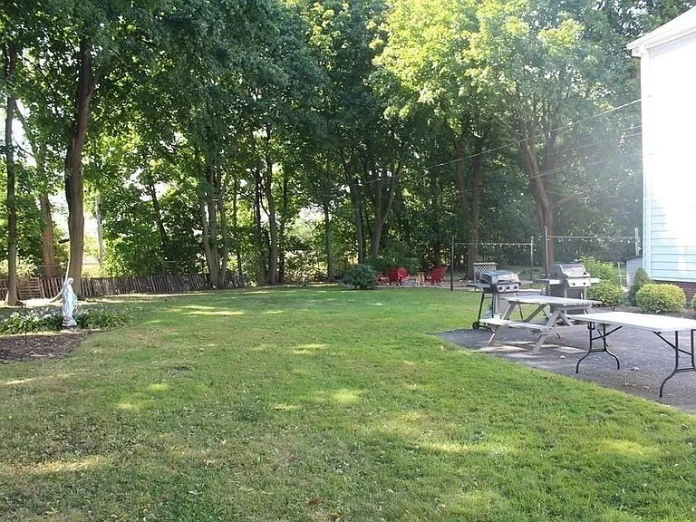 37 Mill St #1 — Photo 19