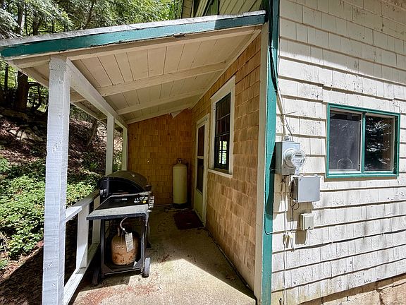 4th image of 1155 Old Piseco Rd
