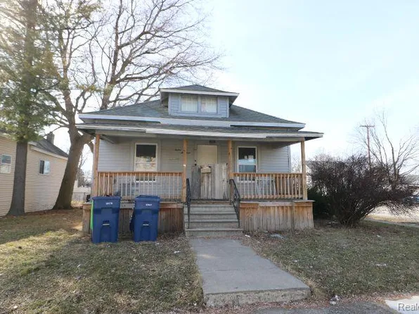 1200 Fitzhugh St, Bay City, MI 48708