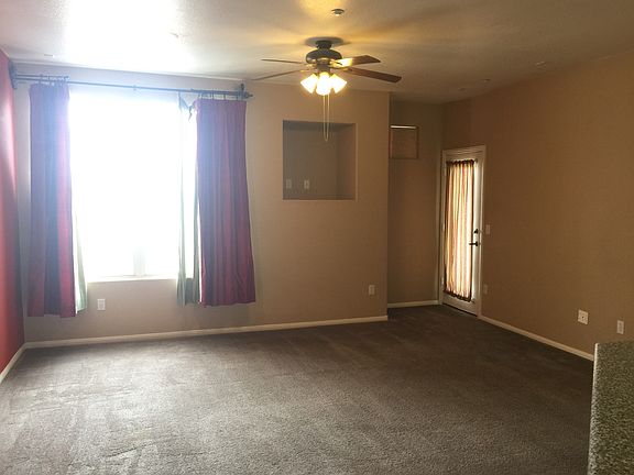5th image of 5855 Valley Dr Unit 2073