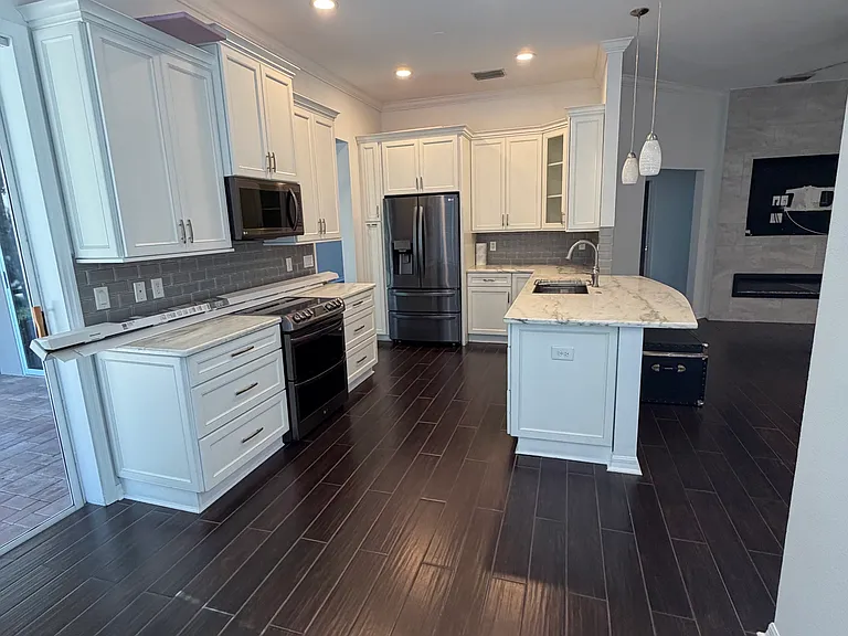 3013 Charolais Ct — Photo 44