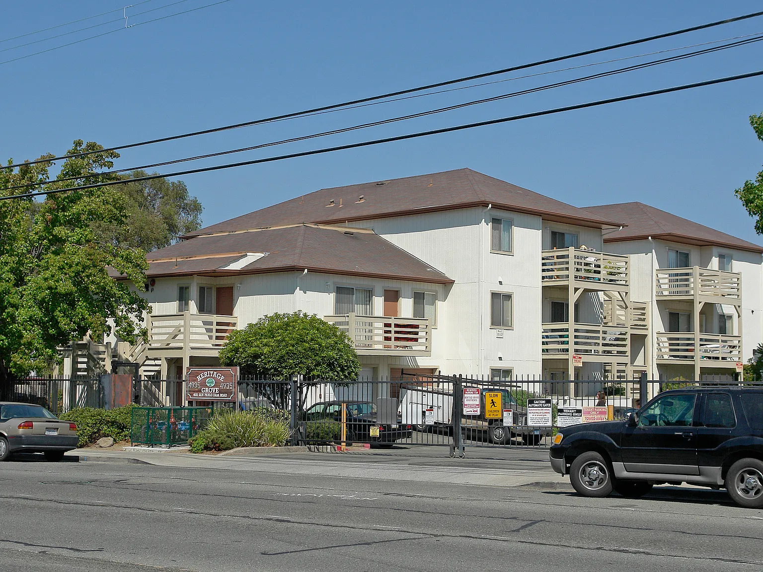 Heritage Grove Apartments — Photo 3