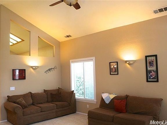 4th image of 10132 River Park Cir