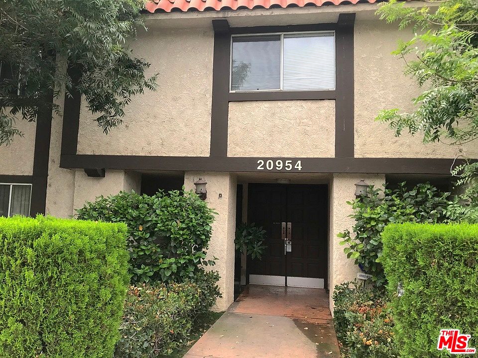 1st image of 20954 Parthenia St APT 10