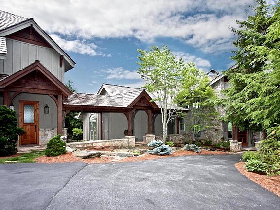 2nd image of 245 Kelsey Ct