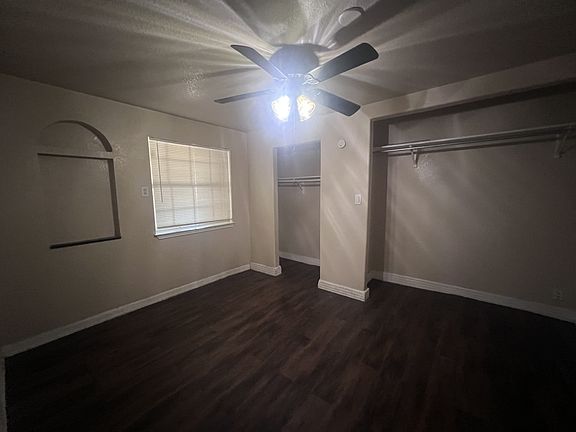 4th image of 1527 Amelia Ln