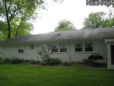 4th image of 463 Lullaby Cir