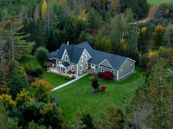 3693 Dixon Rd, Breadalbane, PE C0A 1N0