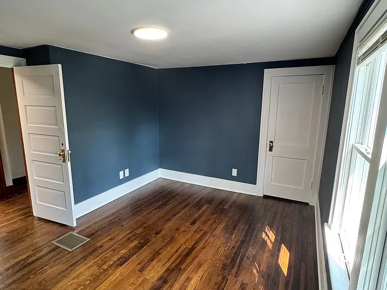 1625 S Maple Rd — Photo 43