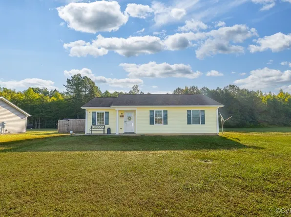 96 Horseshoe Rd, Jarratt, VA 23867