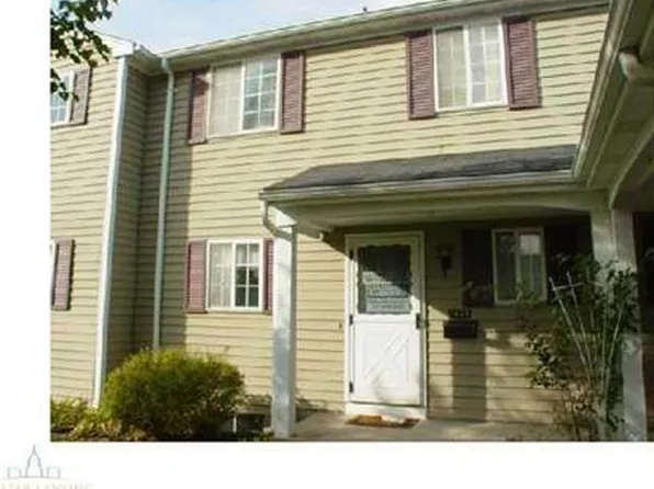 1623 Peppertree Ln #16, Lansing, MI 48912