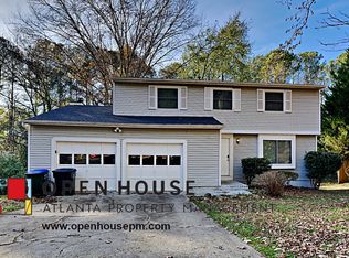 145 Roswell Farms Dr, Roswell, GA 30075