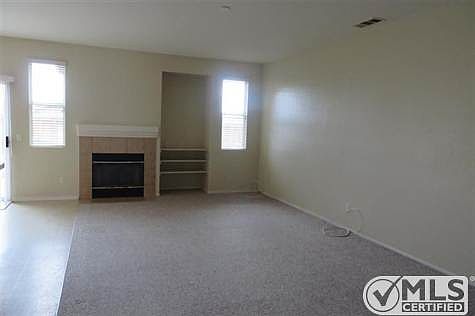 3rd image of 13671 Dellwood St
