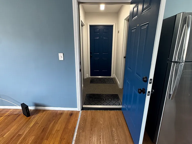 36 Woodbury Ave #2F — Photo 9