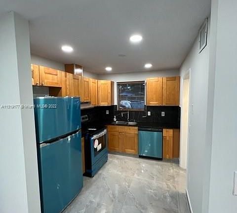 2nd image of 5120 SW 40th Ave APT 7A