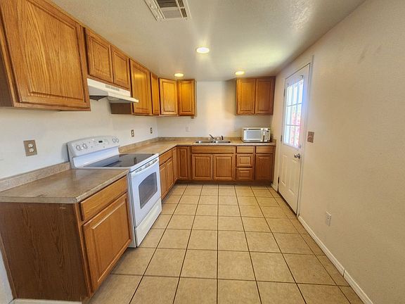 5th image of 72649 Sullivan Rd