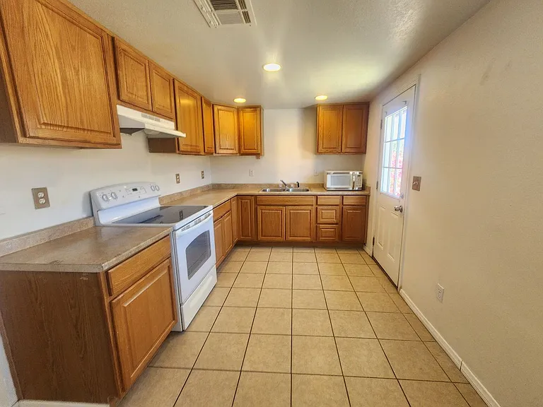 72649 Sullivan Rd — Photo 5