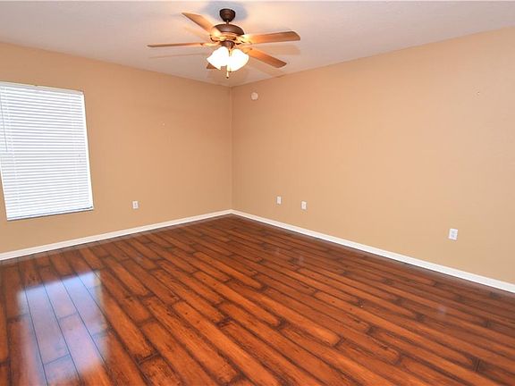 3rd image of 4576 Great Blue Heron Dr