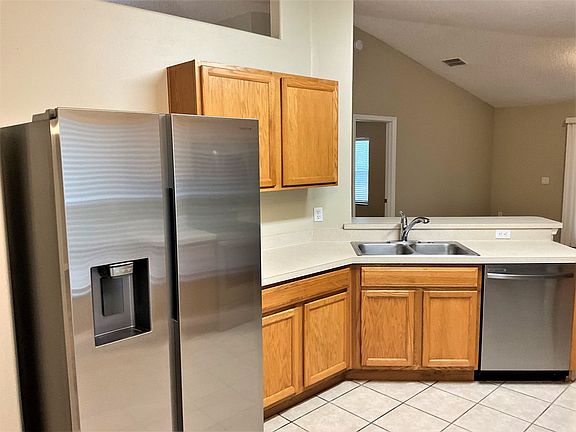 4th image of 2598 Collingswood Dr