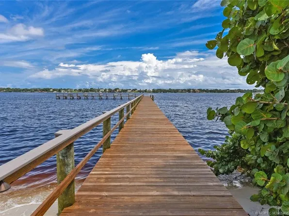 1800 SE Saint Lucie Blvd APT 11-307, Stuart, FL 34996