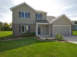 107 Kemar St, Wakarusa, IN 46573