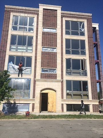 1st image of 3100 S Giles Ave #1S