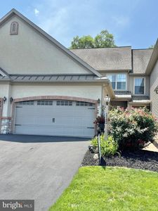 1142 Day Star Dr, Harrisburg, PA, 17111