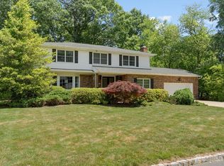 460 Elwood St, Piscataway, NJ 08854